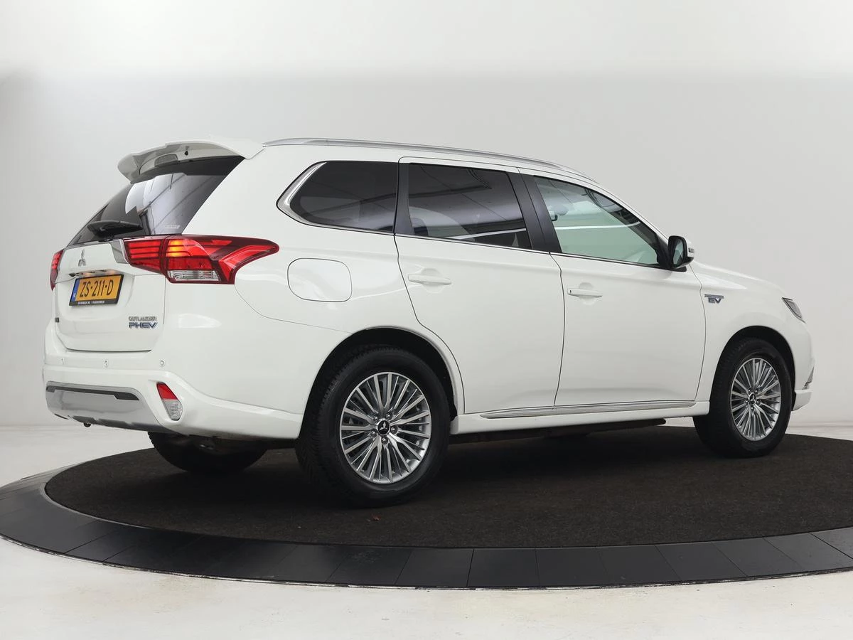Hoofdafbeelding Mitsubishi Outlander