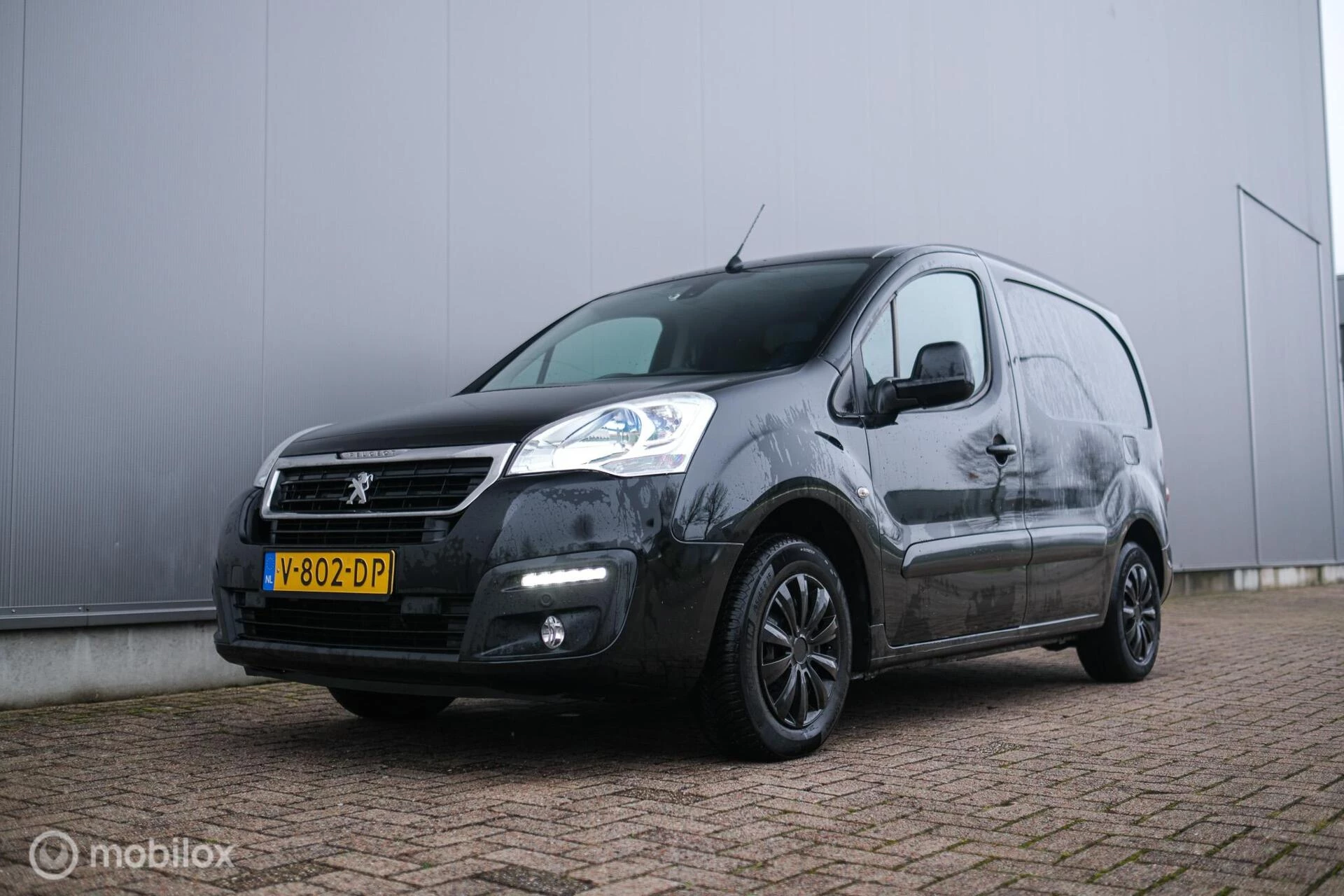 Hoofdafbeelding Peugeot Partner