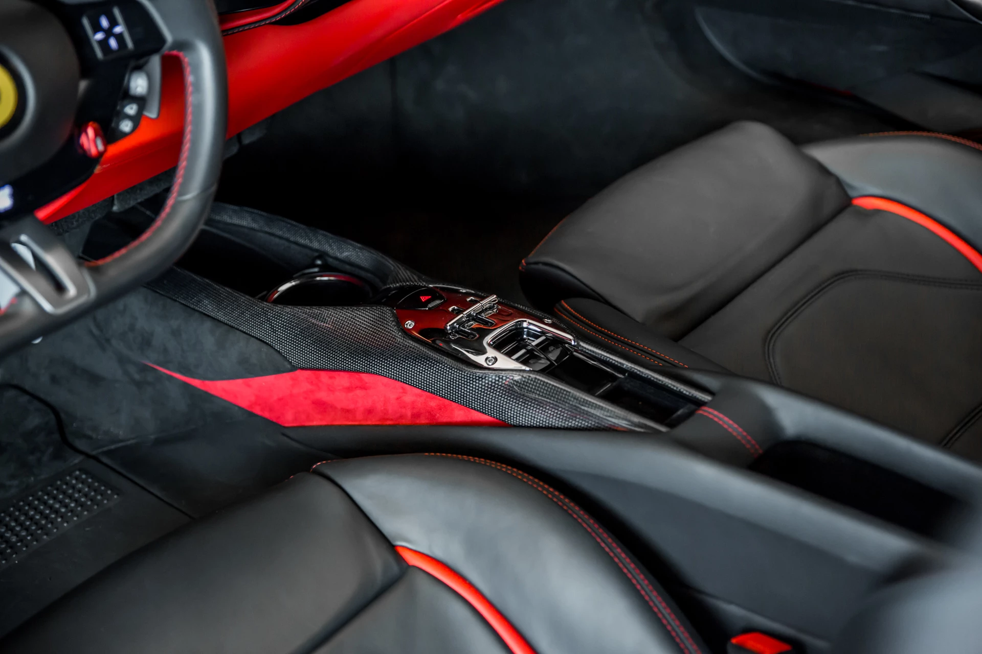 Hoofdafbeelding Ferrari 296