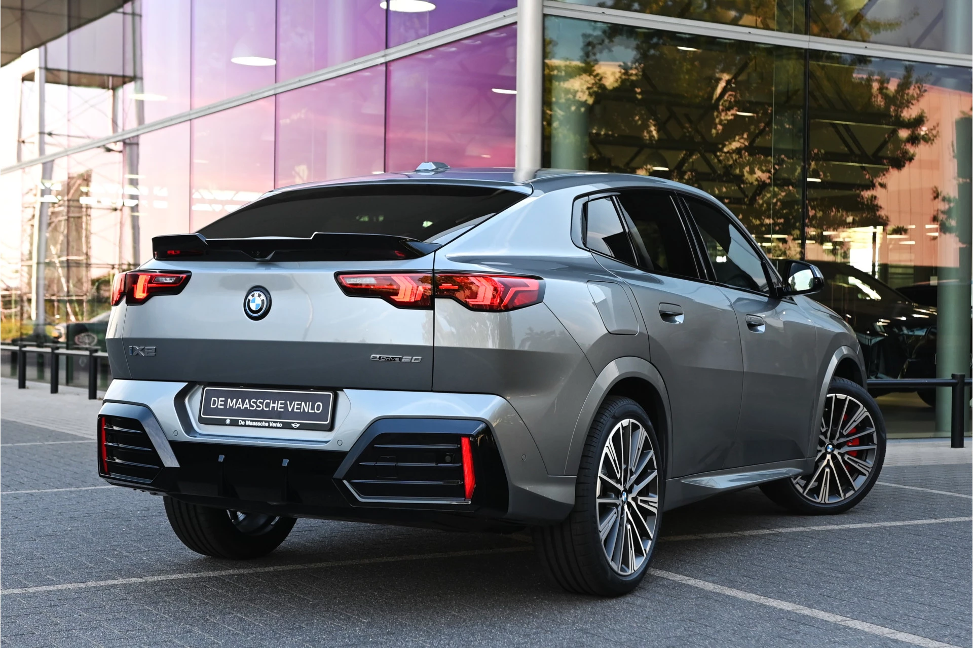 Hoofdafbeelding BMW iX2