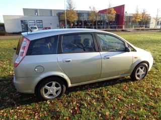 Hoofdafbeelding Landwind CV9 Landwind CV9 7 persoons