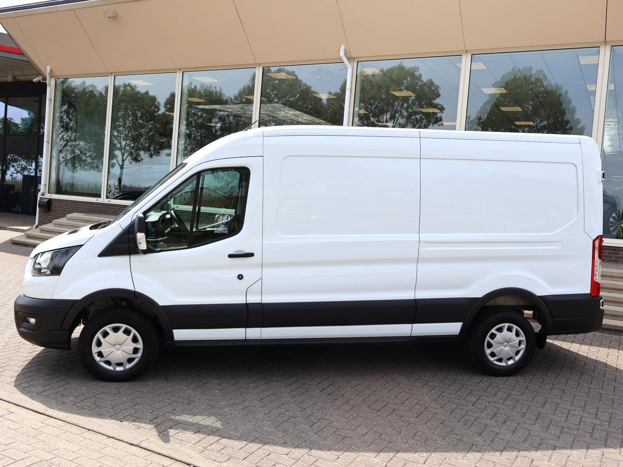 Hoofdafbeelding Ford E-Transit