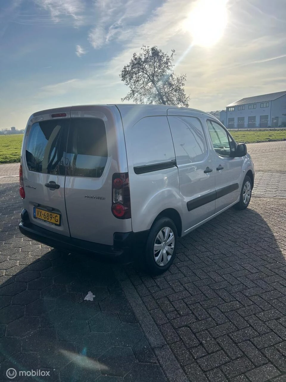 Hoofdafbeelding Peugeot Partner