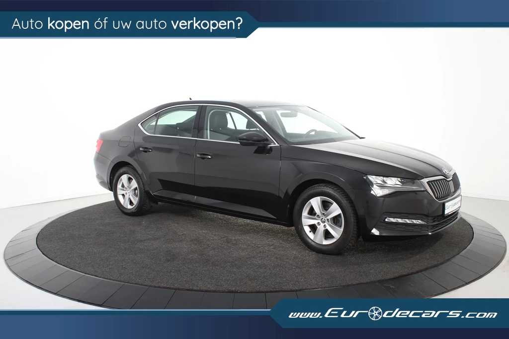 Hoofdafbeelding Škoda Superb