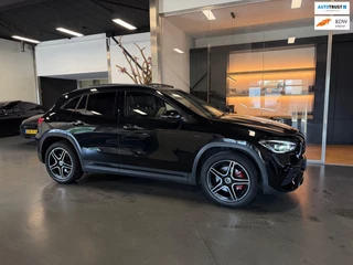 Mercedes-Benz GLA-klasse 250 e Amg night Panorama Memory Sfeerverlichting.