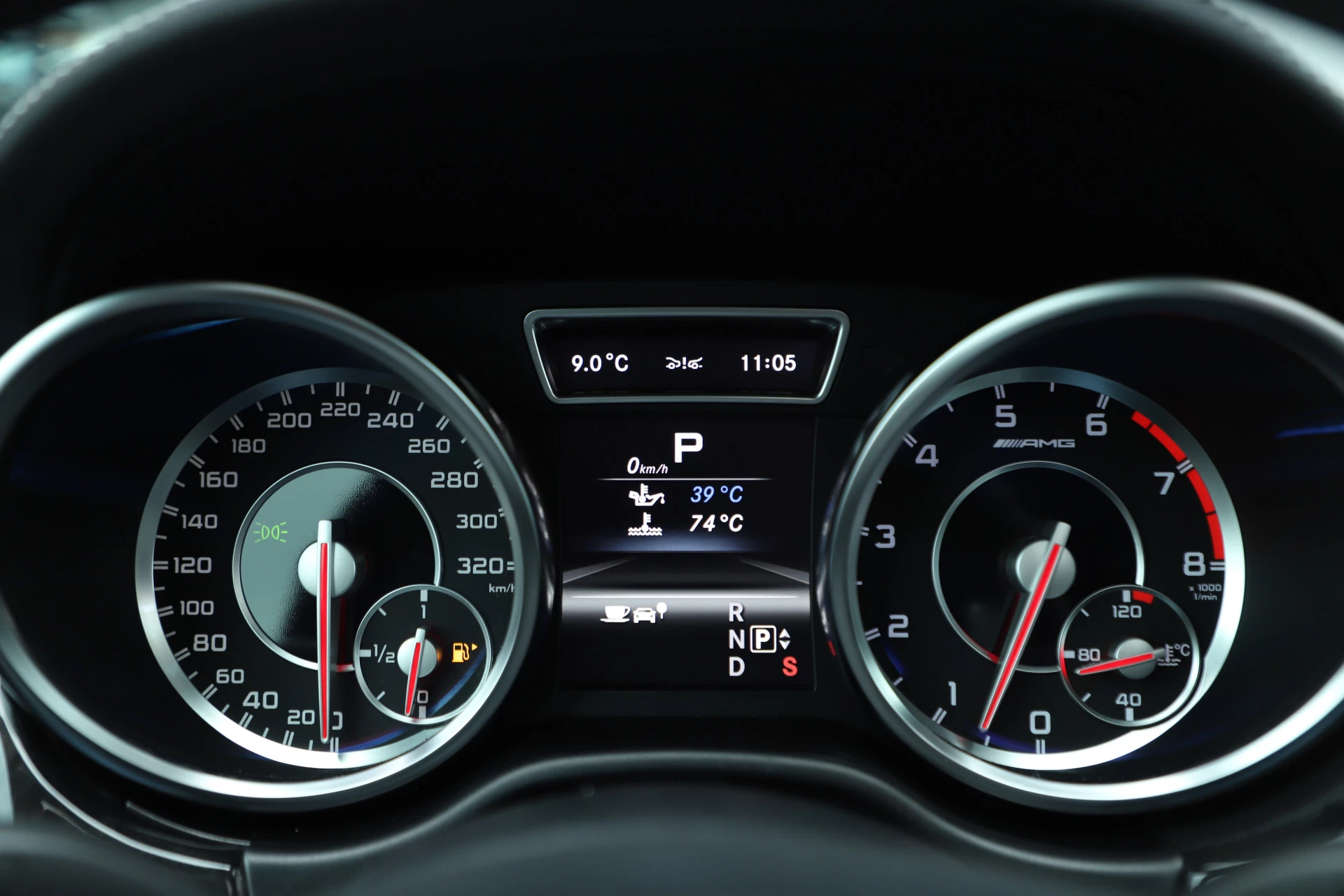 Hoofdafbeelding Mercedes-Benz M-Klasse