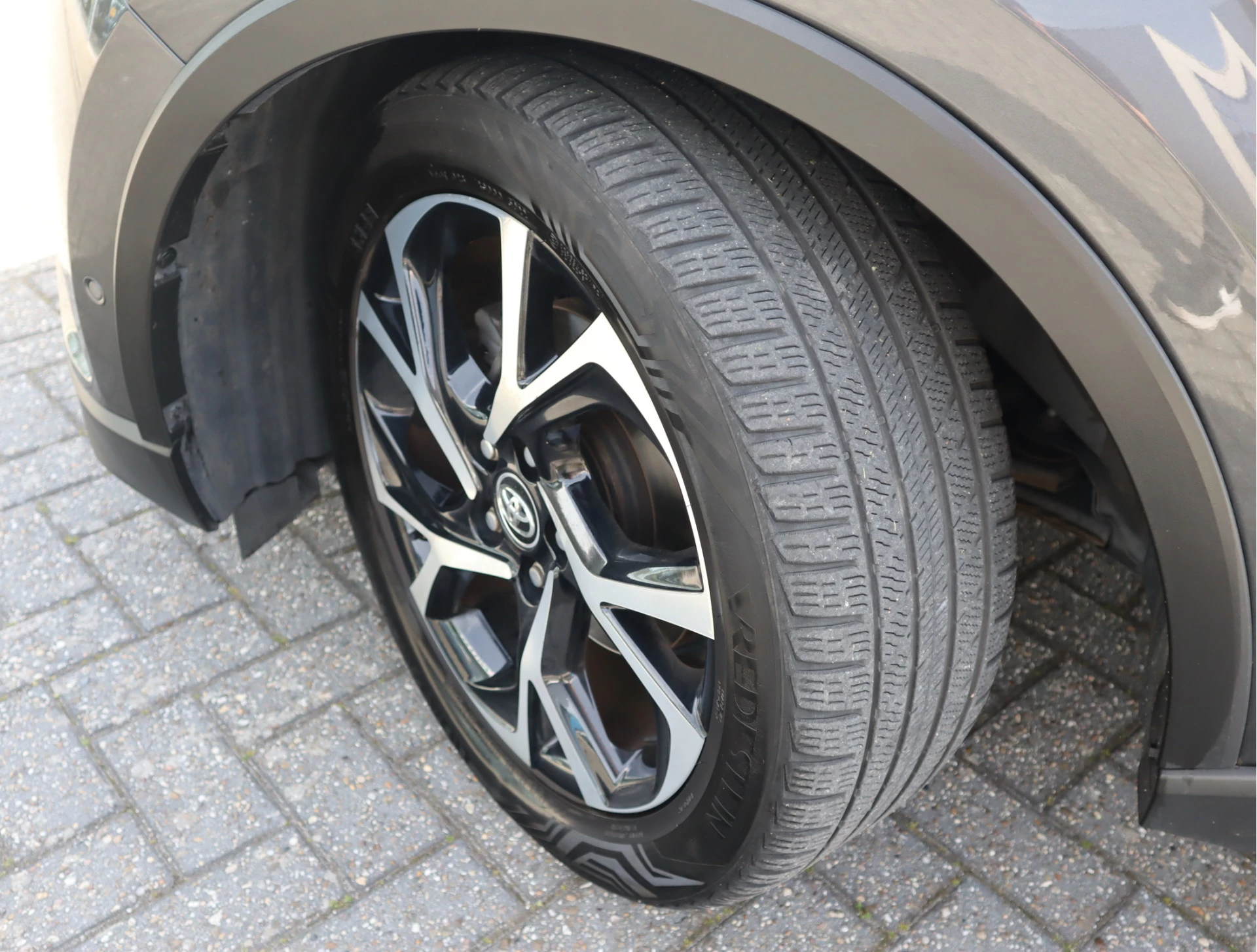 Hoofdafbeelding Toyota C-HR