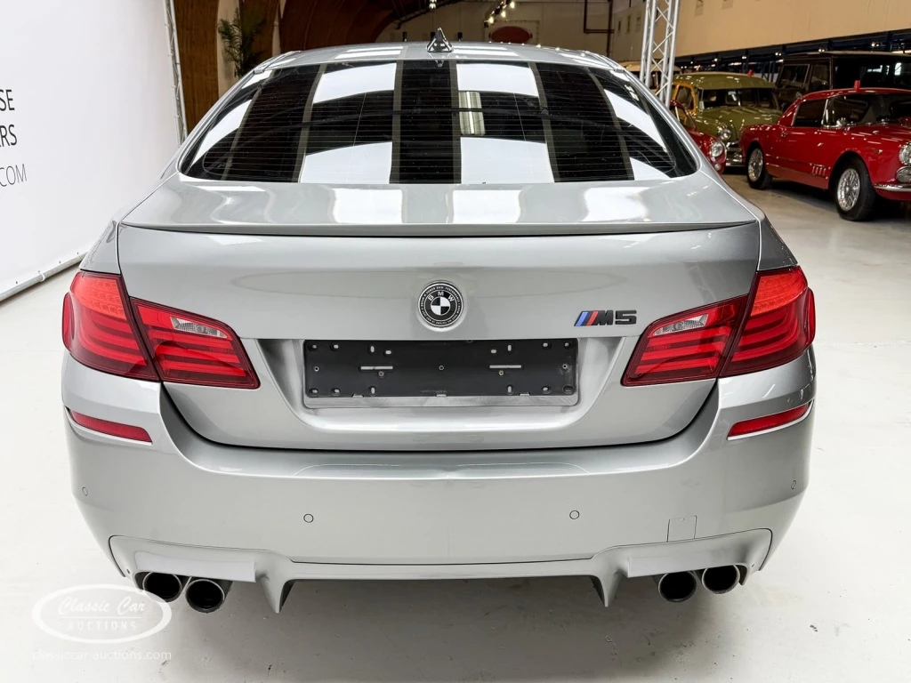 Hoofdafbeelding BMW M5