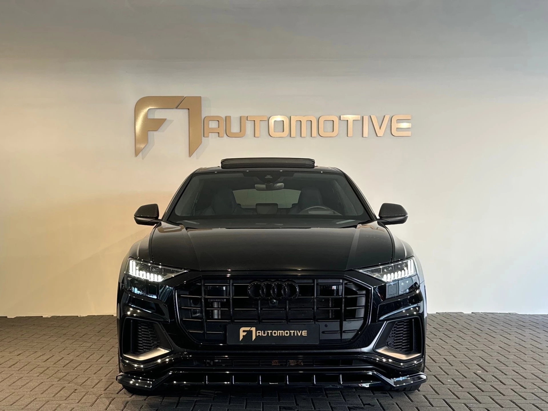 Hoofdafbeelding Audi Q8