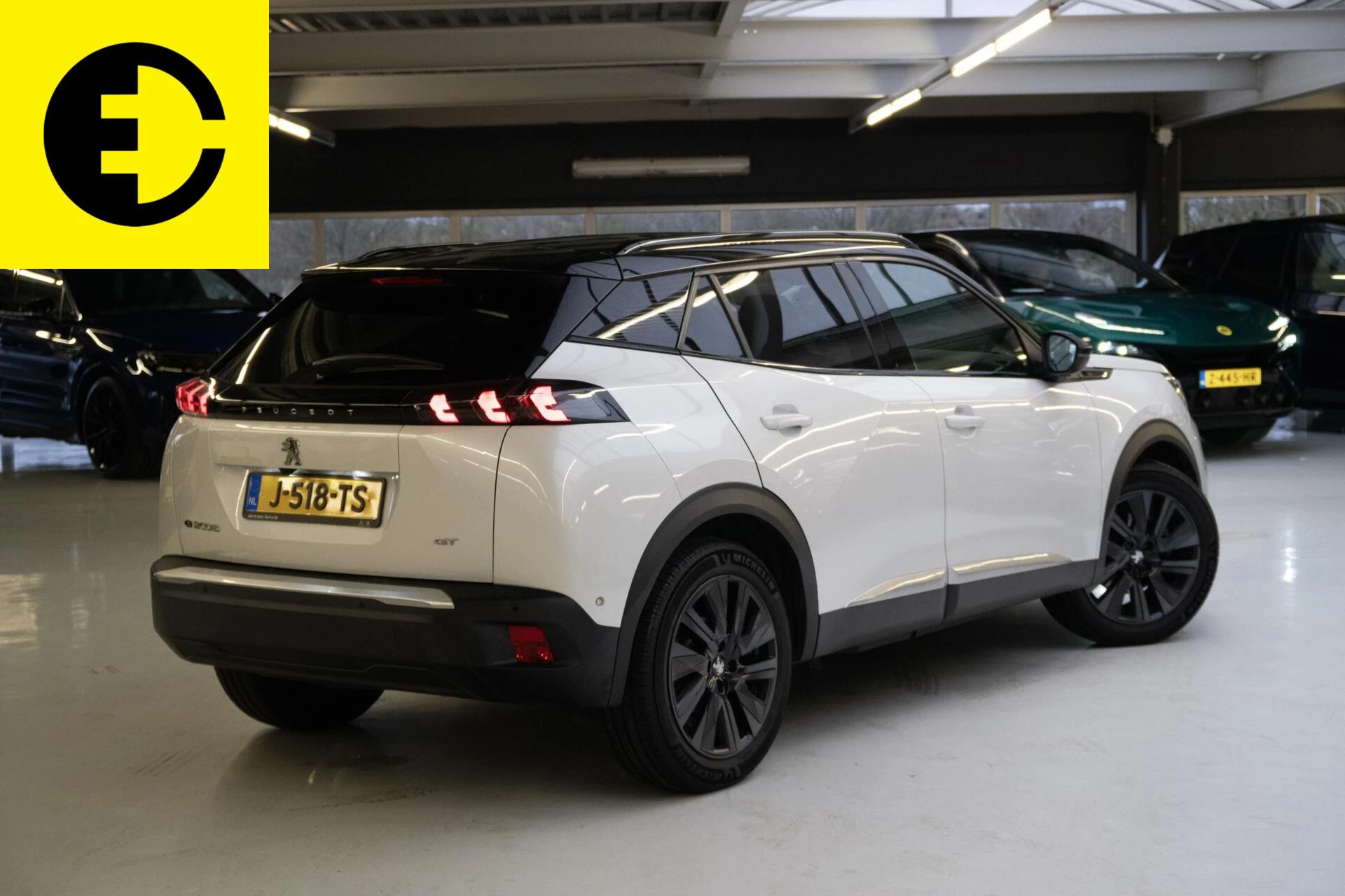 Hoofdafbeelding Peugeot e-2008