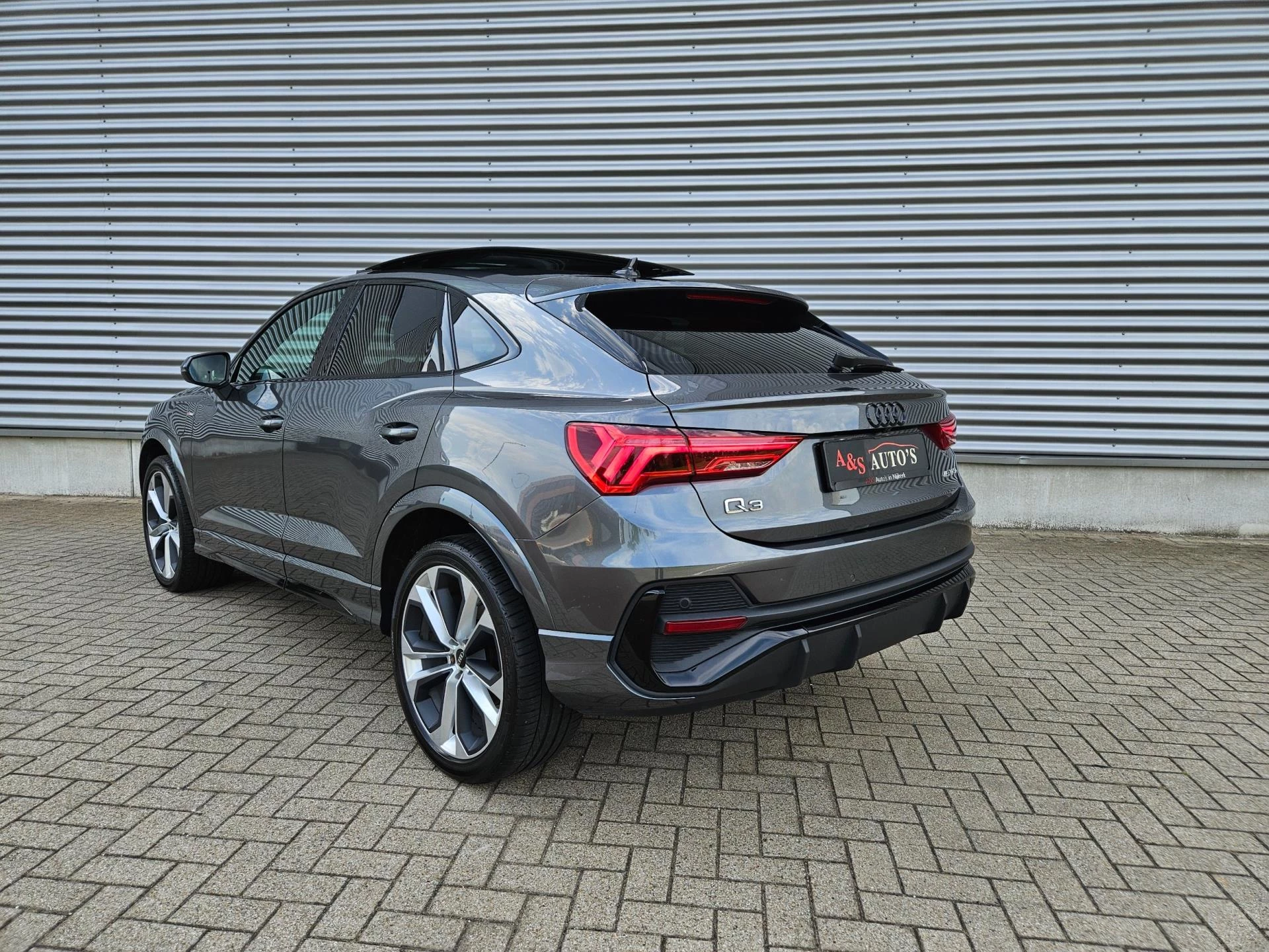 Hoofdafbeelding Audi Q3