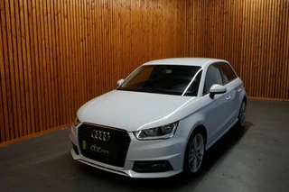 Hoofdafbeelding Audi A1 Sportback Audi A1 Sportback 1.4 TDI ADRENALINE S-LINE AUTOMAAT