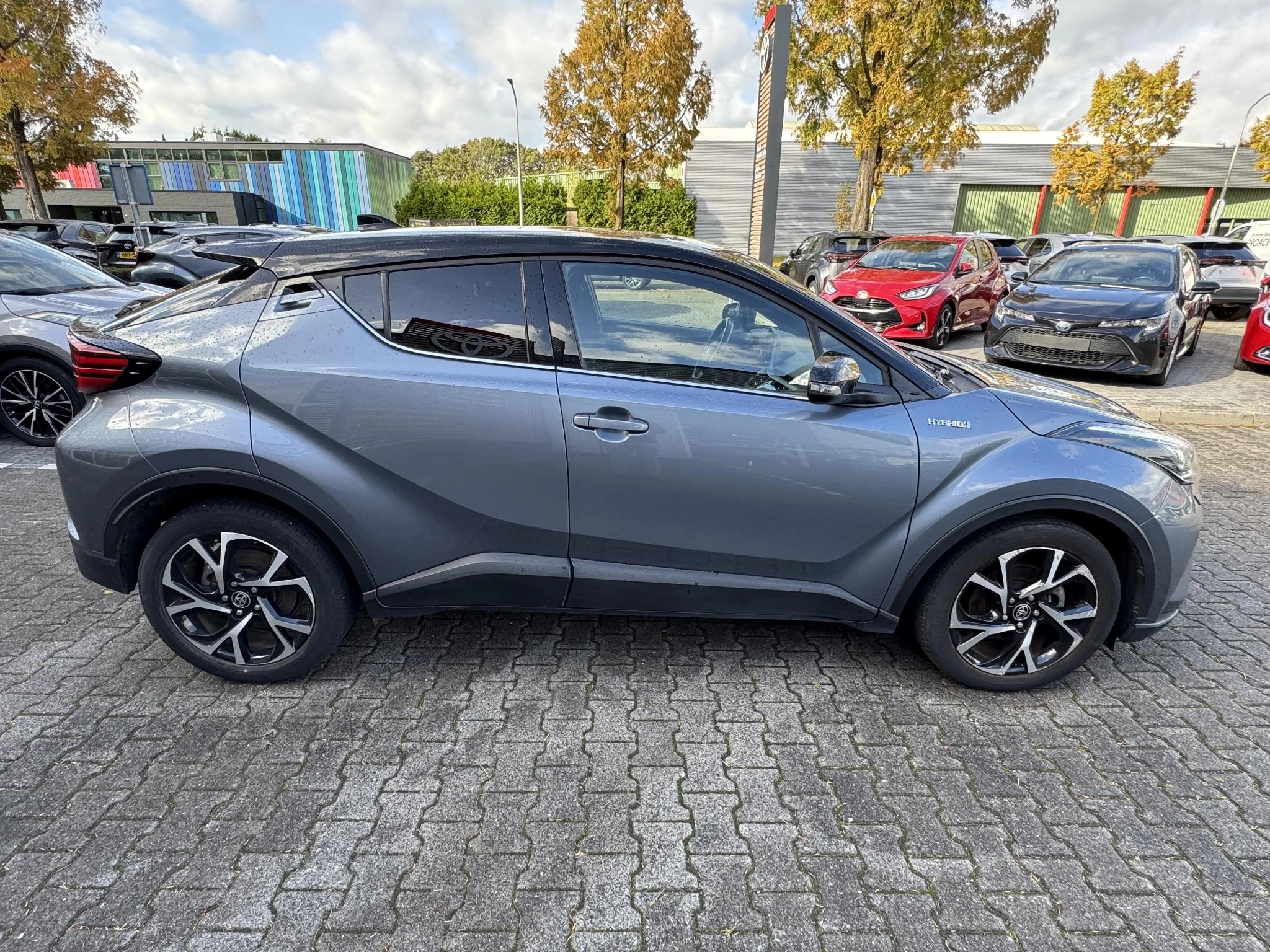Hoofdafbeelding Toyota C-HR