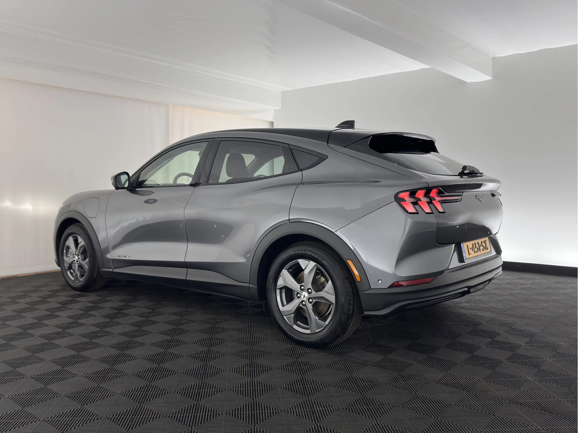 Hoofdafbeelding Ford Mustang Mach-E