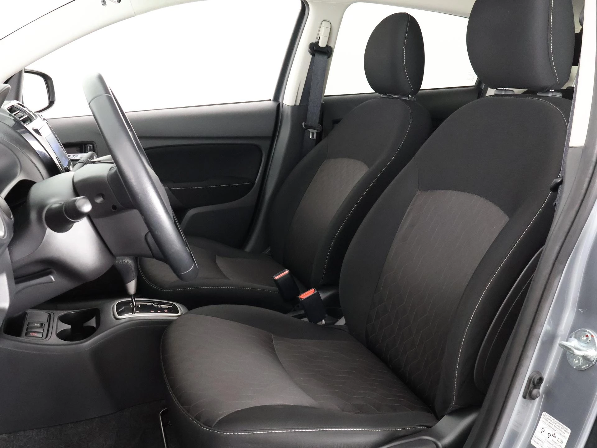 Hoofdafbeelding Mitsubishi Space Star