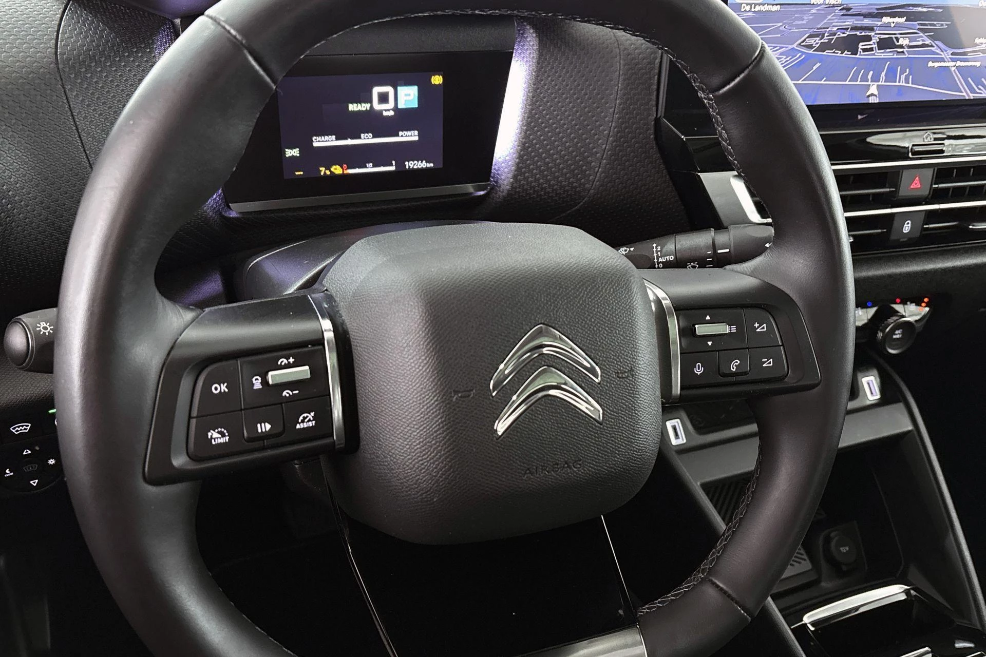 Hoofdafbeelding Citroën ë-C4 X