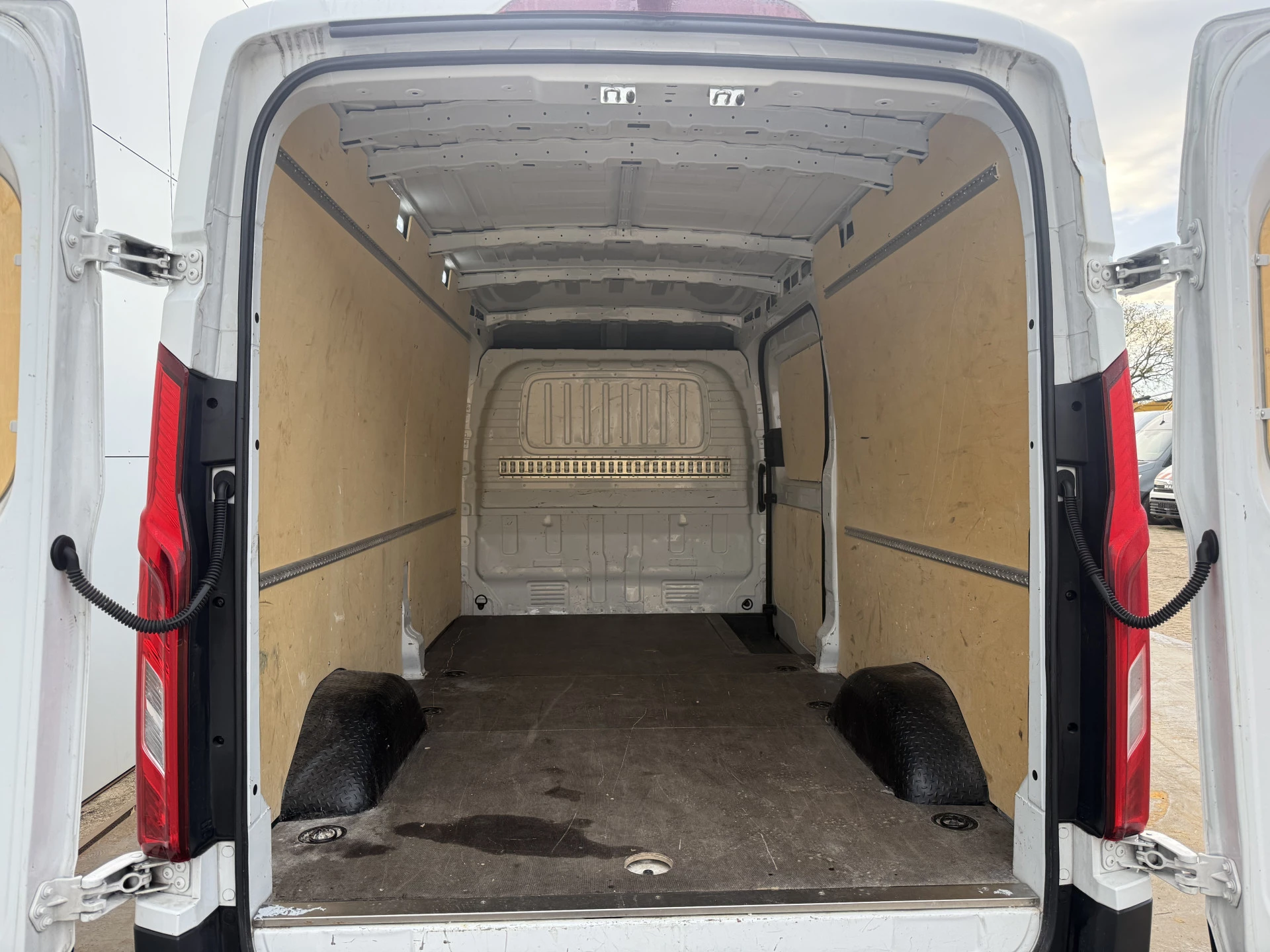 Hoofdafbeelding Maxus Deliver9