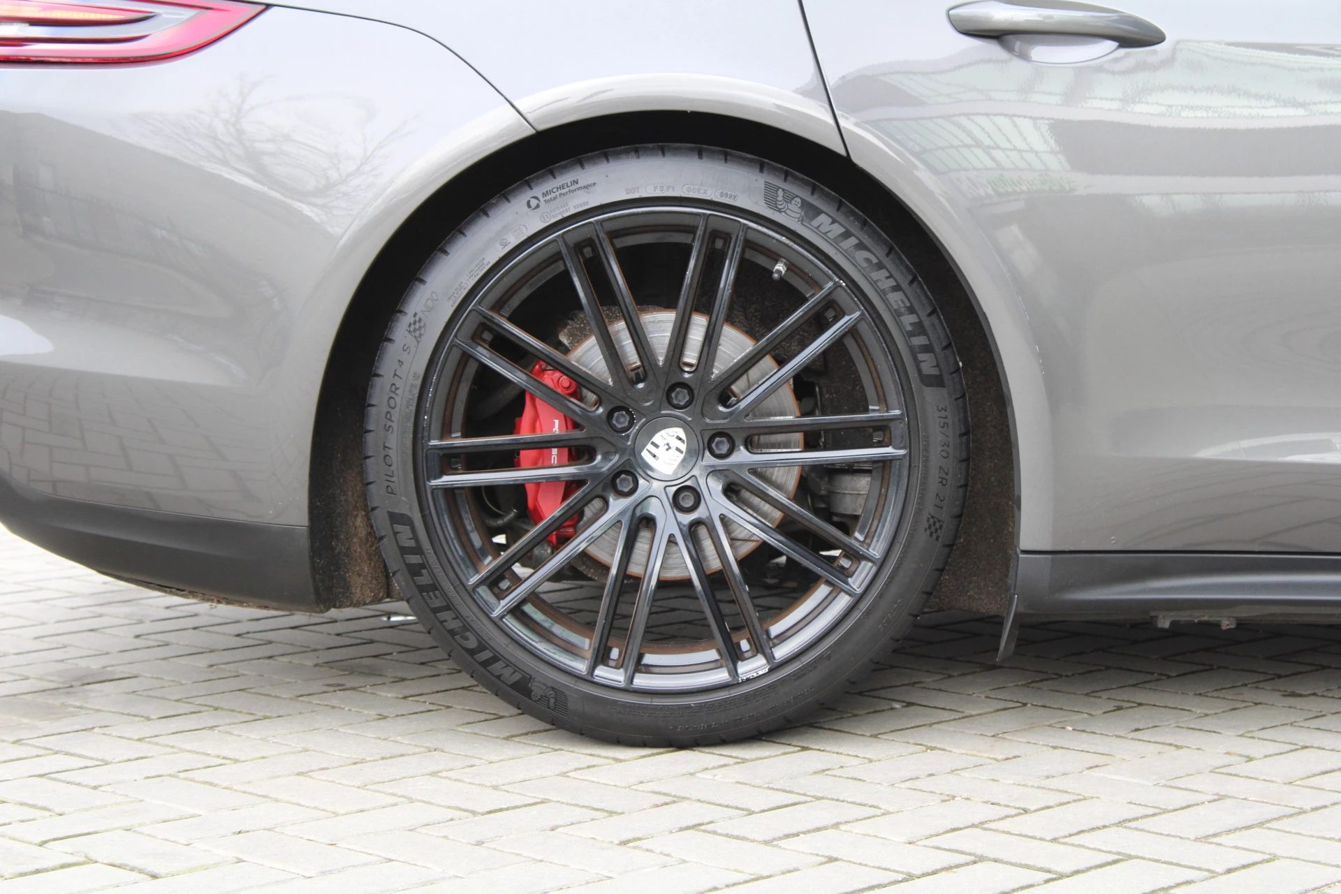 Hoofdafbeelding Porsche Panamera