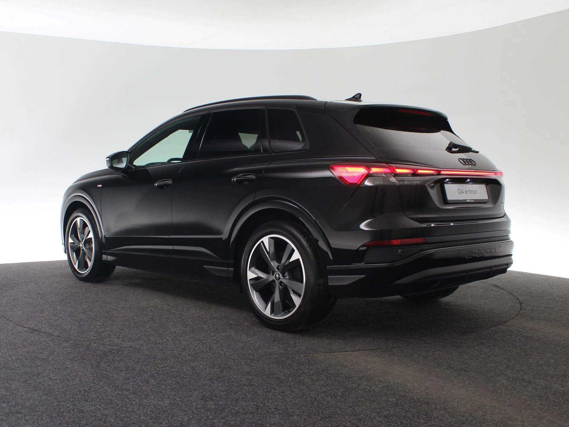 Hoofdafbeelding Audi Q4 e-tron
