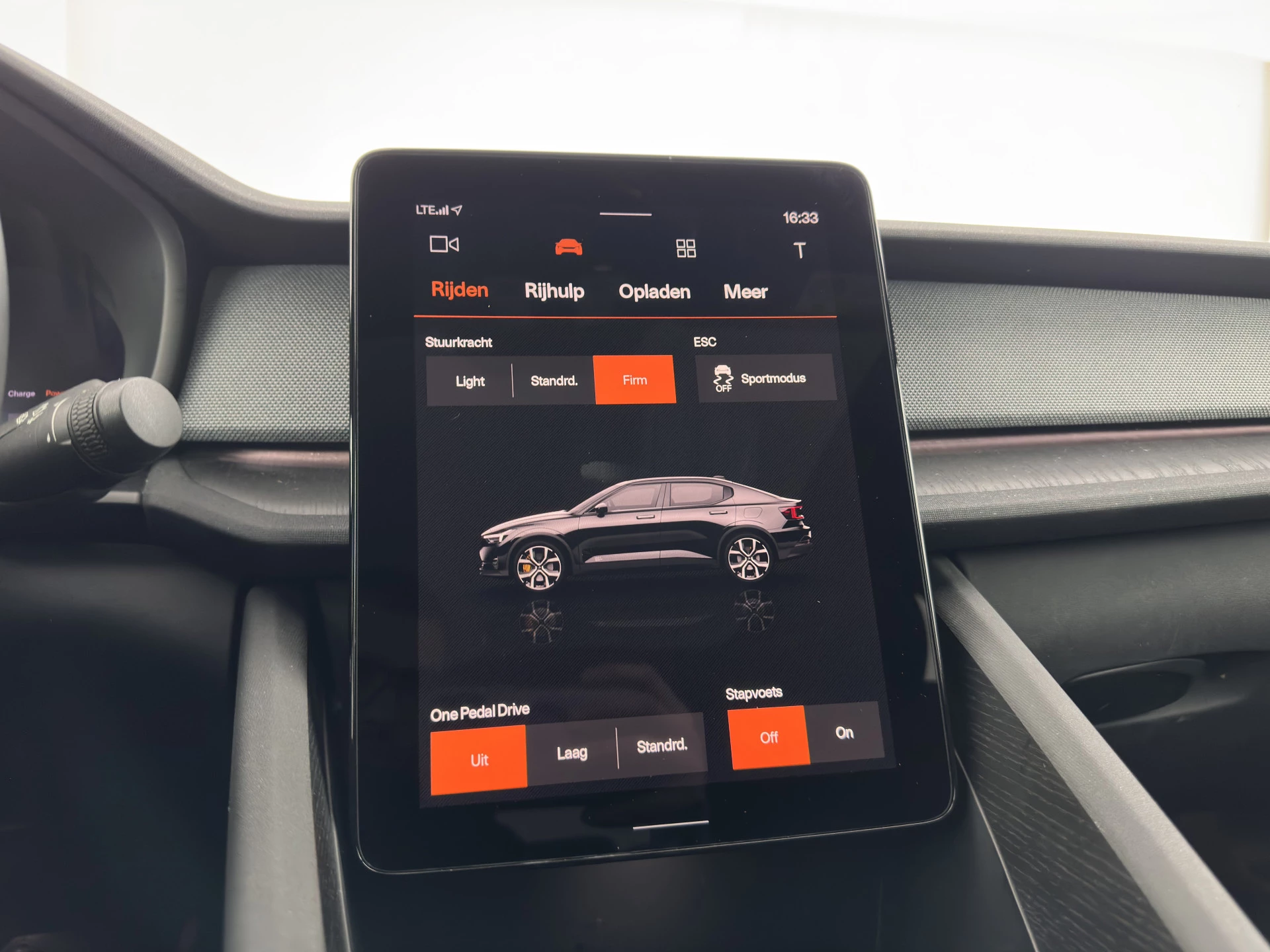 Hoofdafbeelding Polestar 2