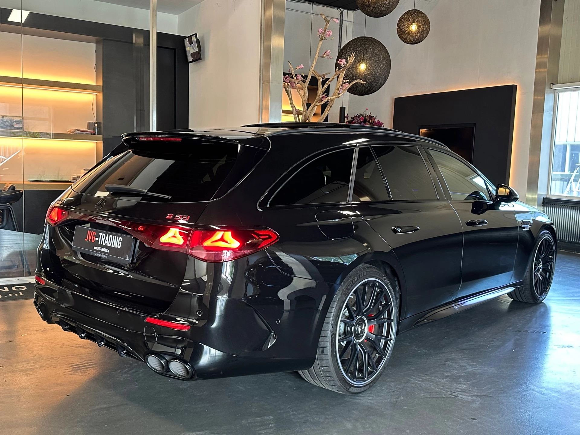 Hoofdafbeelding Mercedes-Benz E-Klasse