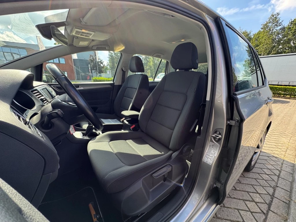 Hoofdafbeelding Volkswagen Golf Sportsvan