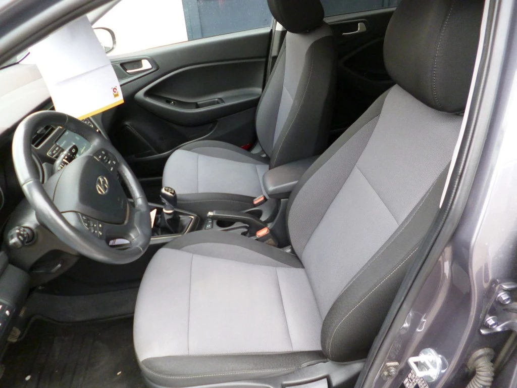 Hoofdafbeelding Hyundai i20