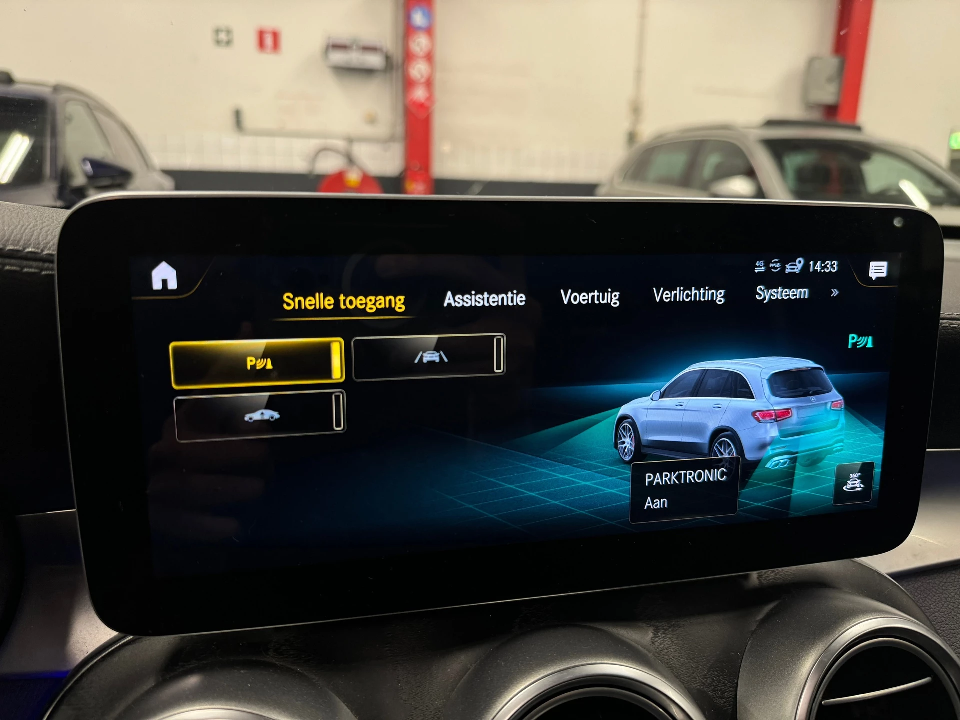 Hoofdafbeelding Mercedes-Benz GLC