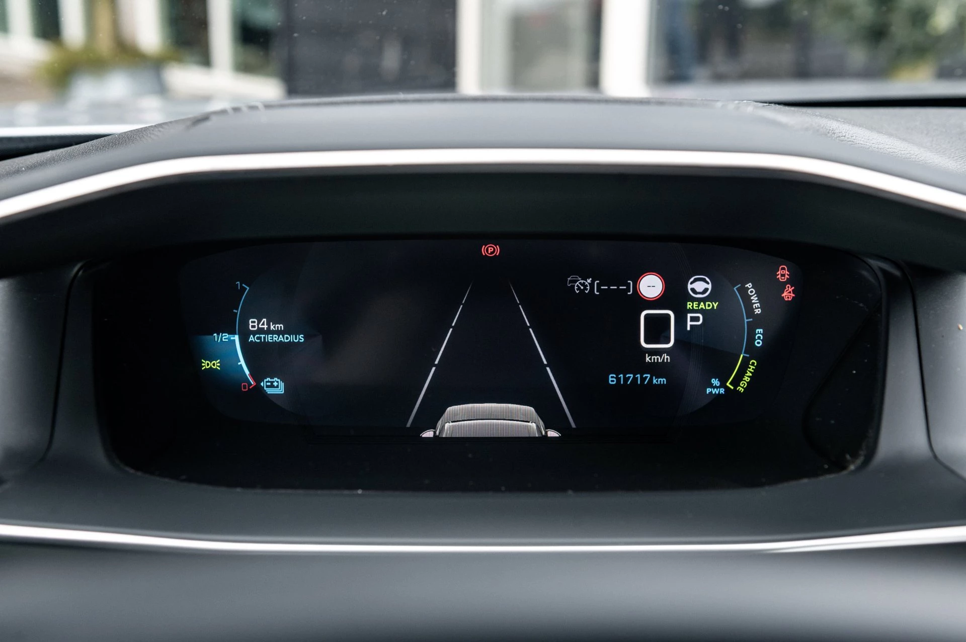 Hoofdafbeelding Peugeot e-2008