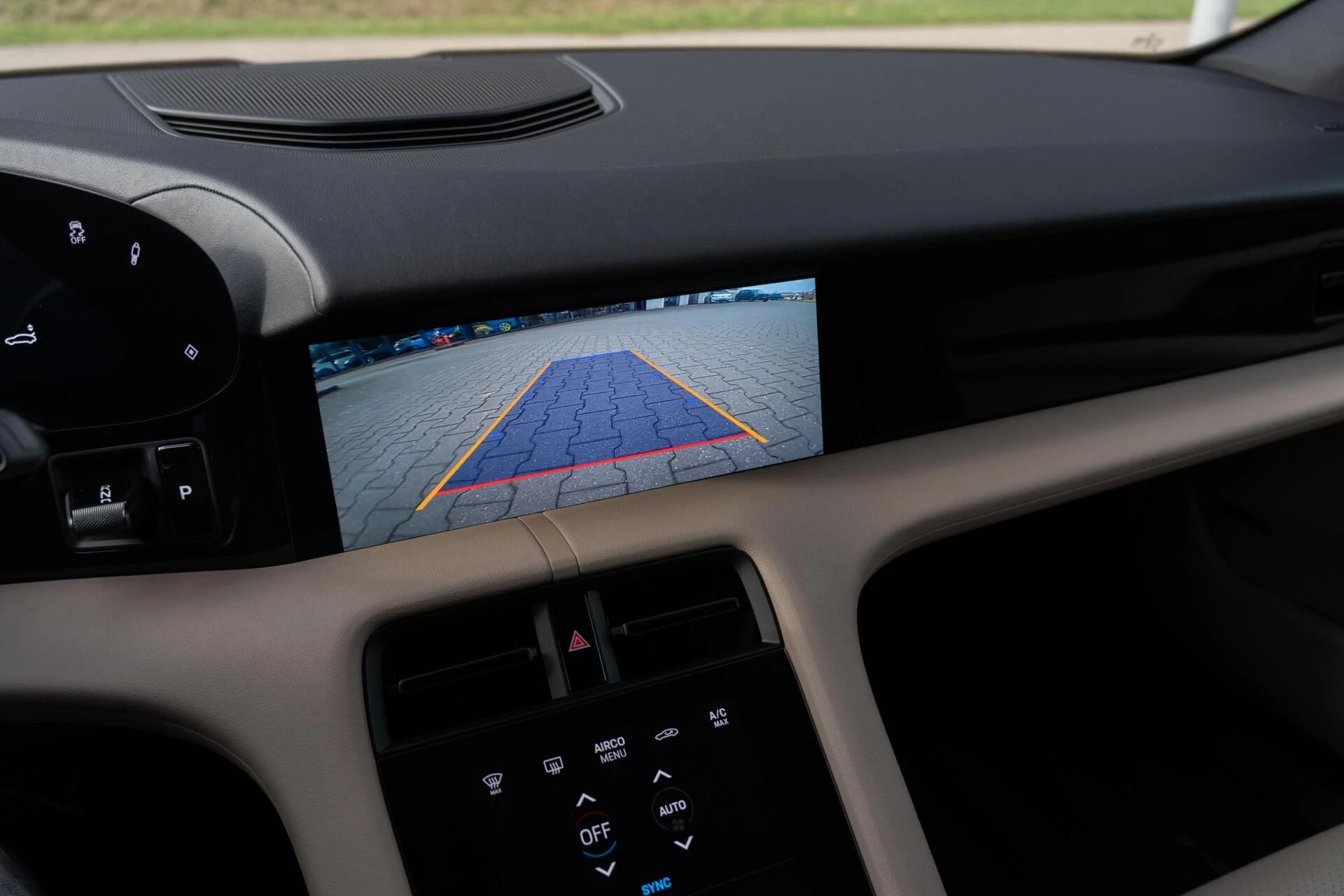 Hoofdafbeelding Porsche Taycan