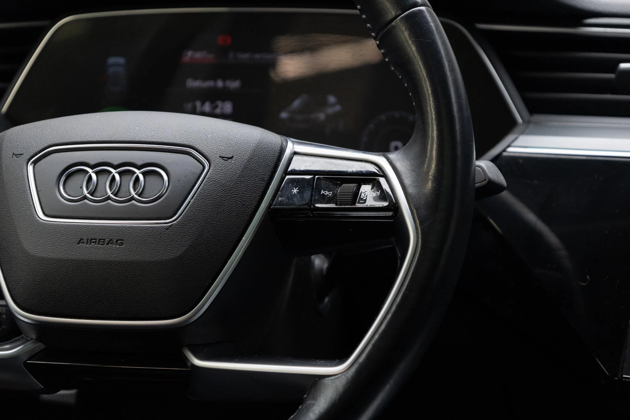 Hoofdafbeelding Audi e-tron