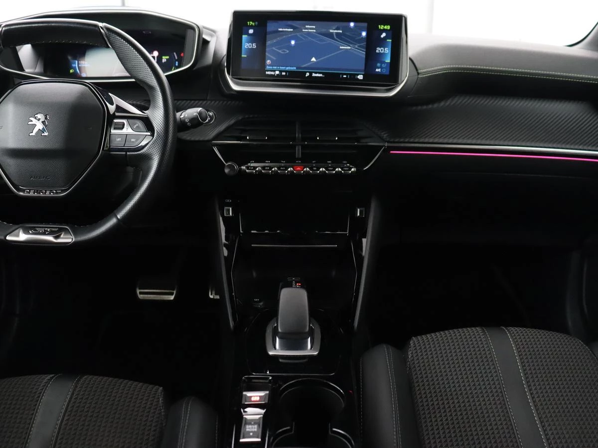 Hoofdafbeelding Peugeot e-208