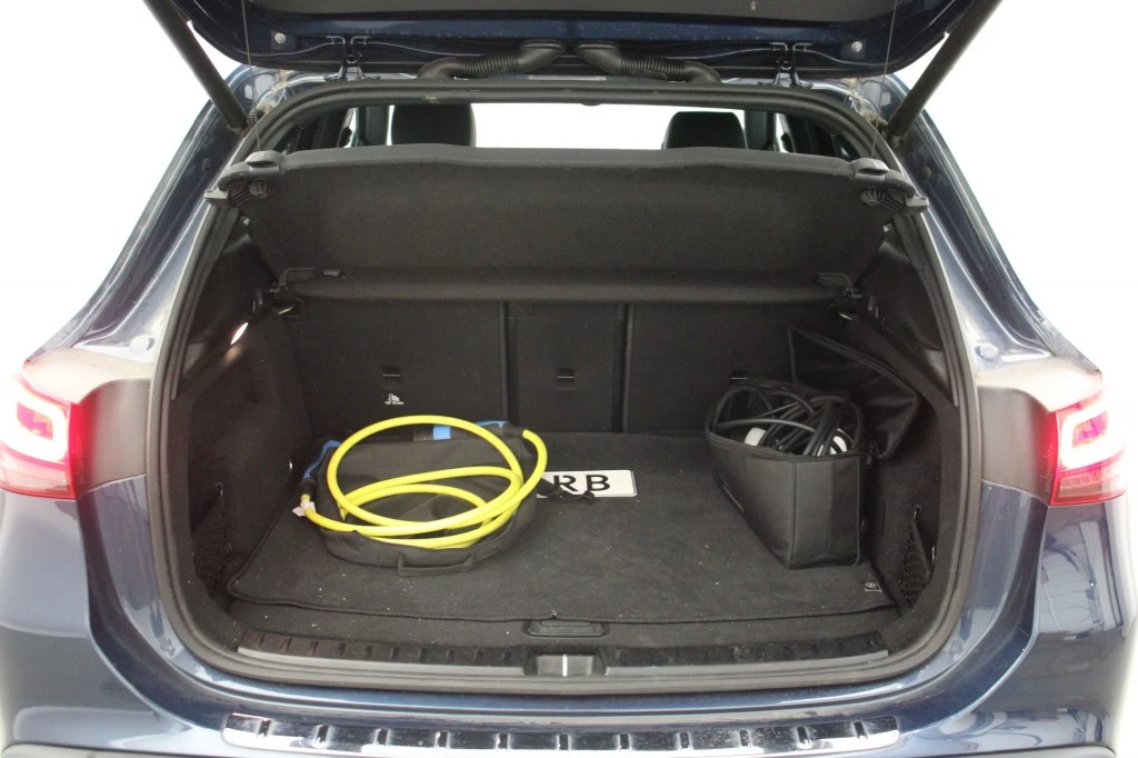 Hoofdafbeelding Mercedes-Benz EQA