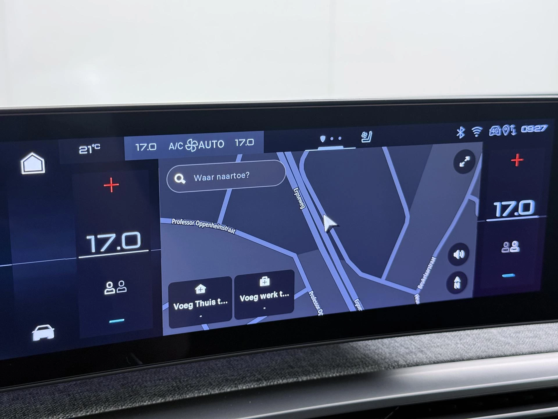 Hoofdafbeelding Peugeot e-5008