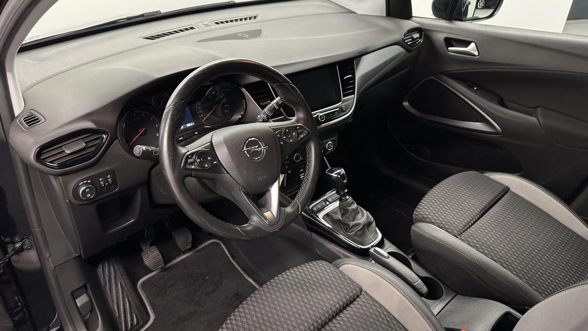 Hoofdafbeelding Opel Crossland X