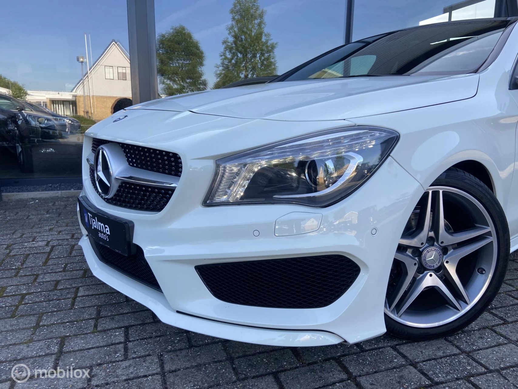 Hoofdafbeelding Mercedes-Benz CLA