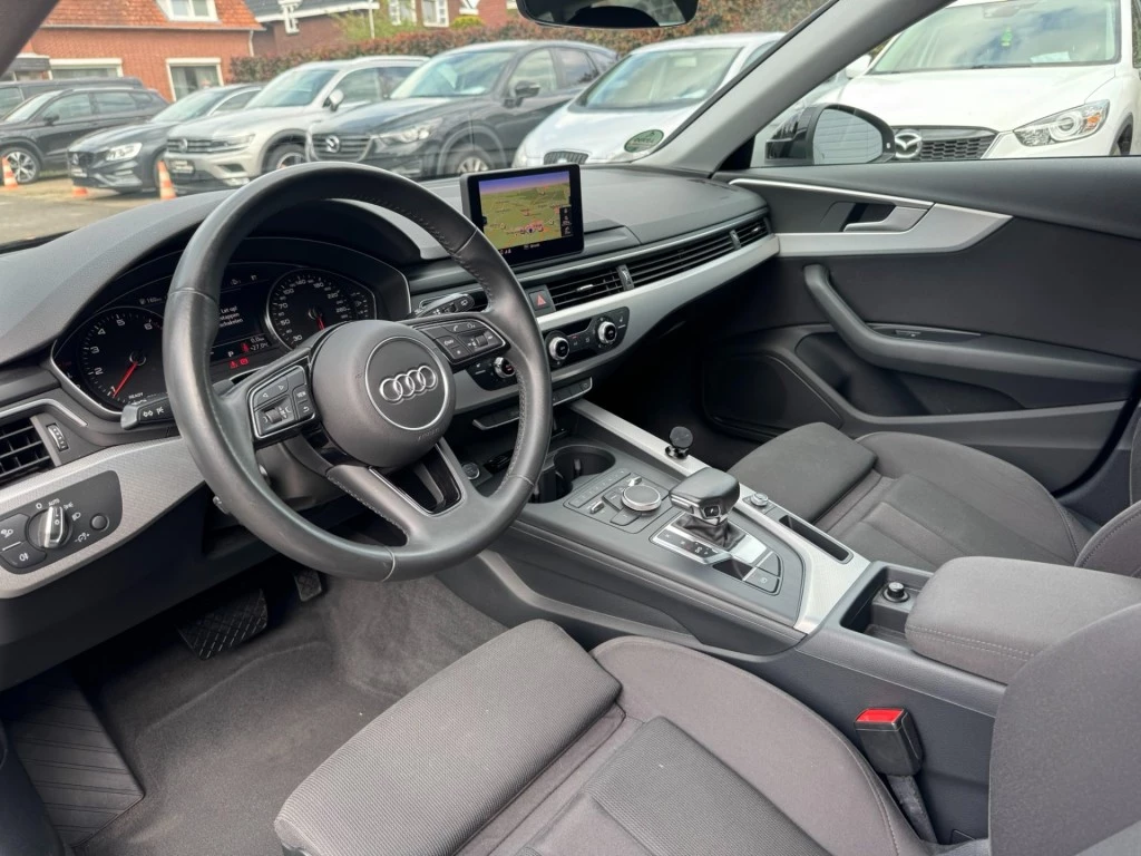 Hoofdafbeelding Audi A4