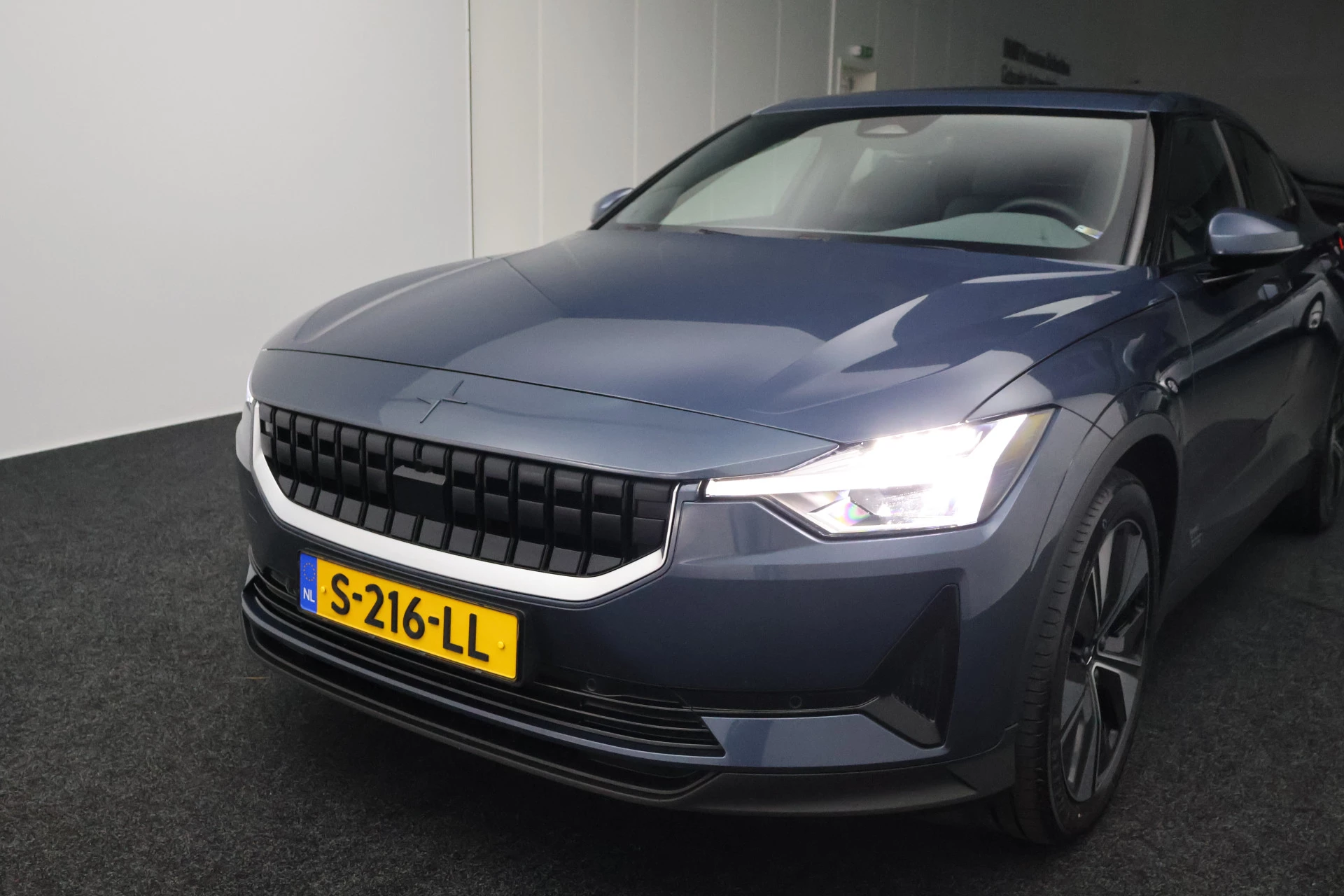 Hoofdafbeelding Polestar 2