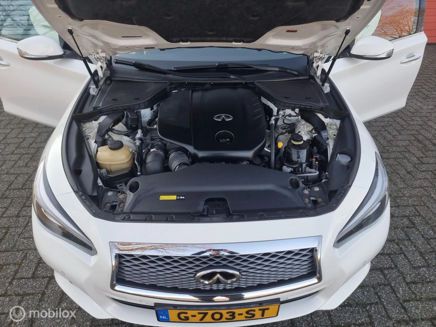 Hoofdafbeelding Infiniti Q