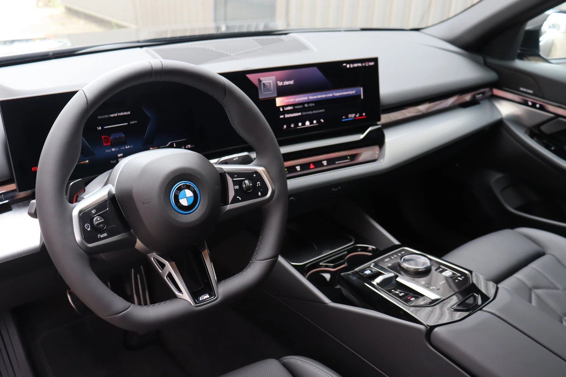 Hoofdafbeelding BMW i5