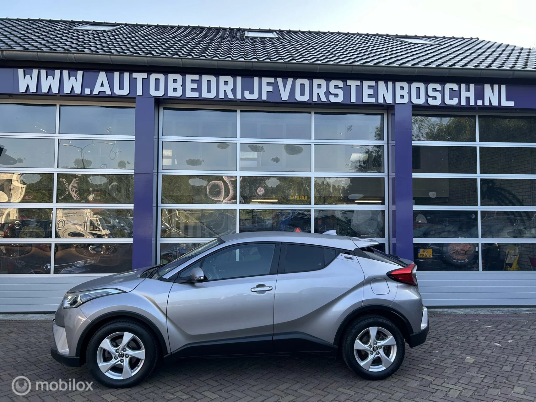 Hoofdafbeelding Toyota C-HR