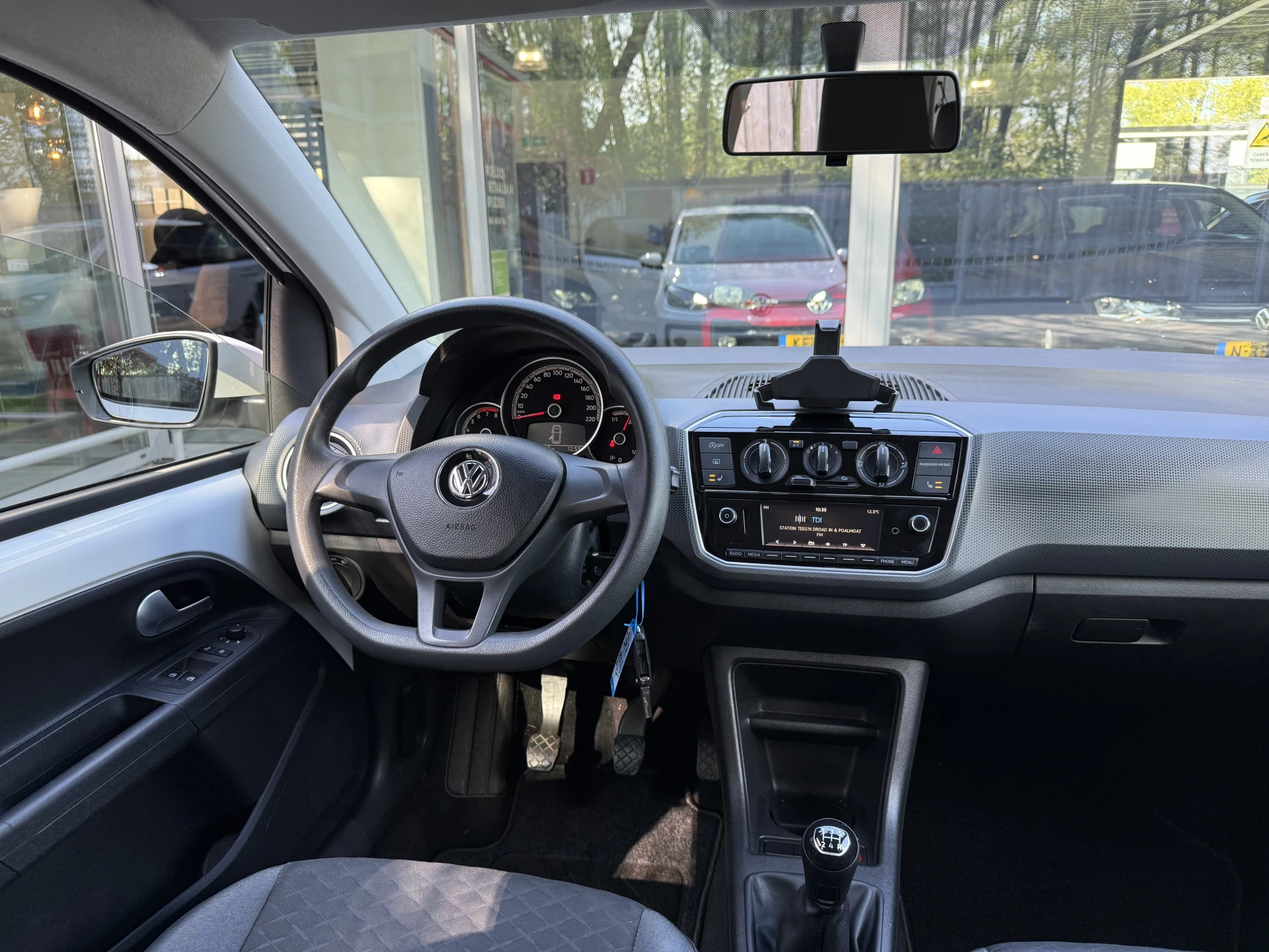 Hoofdafbeelding Volkswagen up!