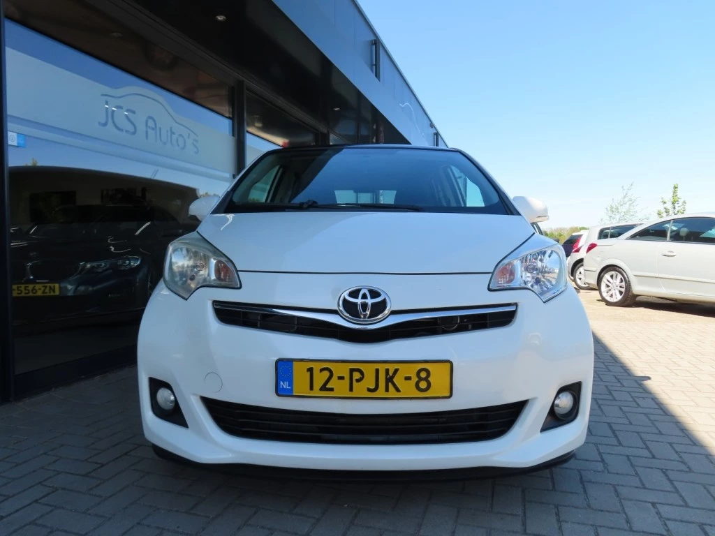 Hoofdafbeelding Toyota Verso-S