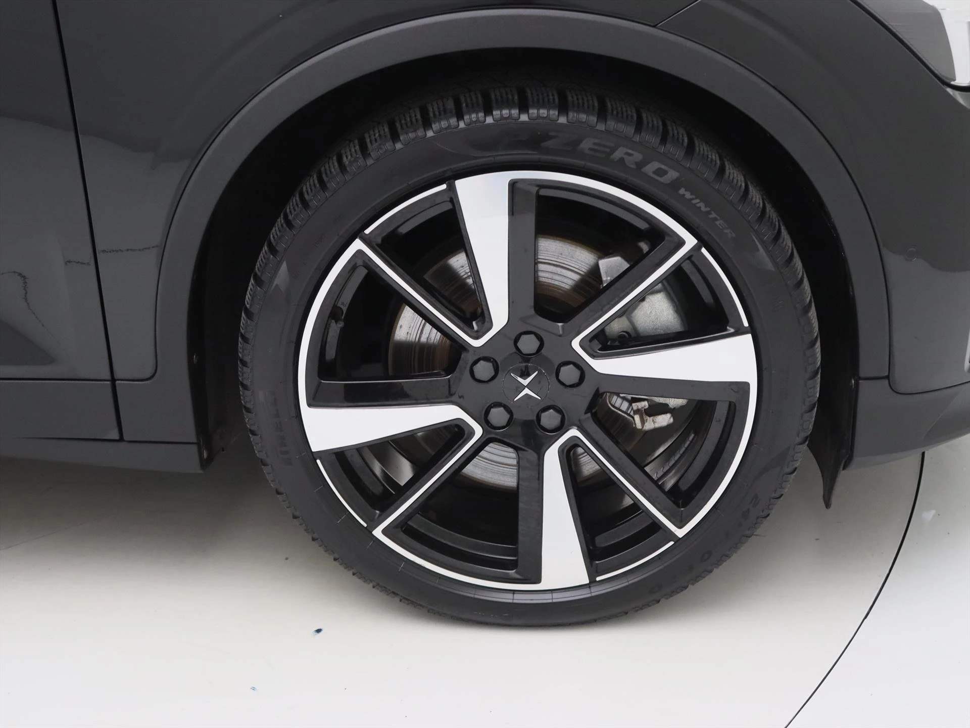 Hoofdafbeelding Polestar 2