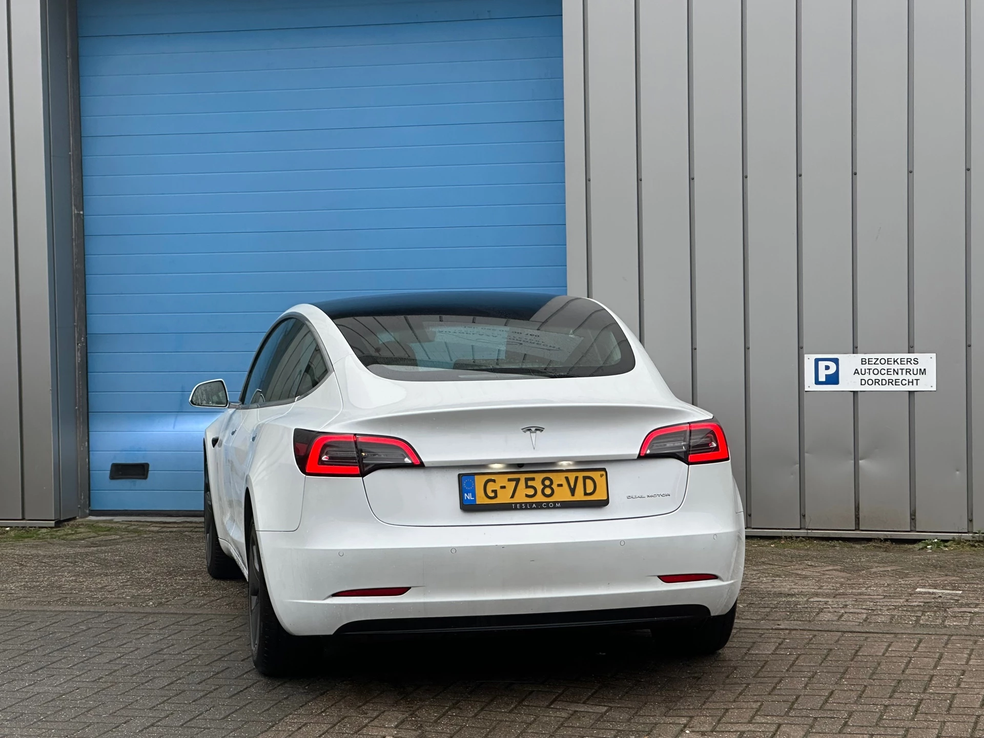 Hoofdafbeelding Tesla Model 3