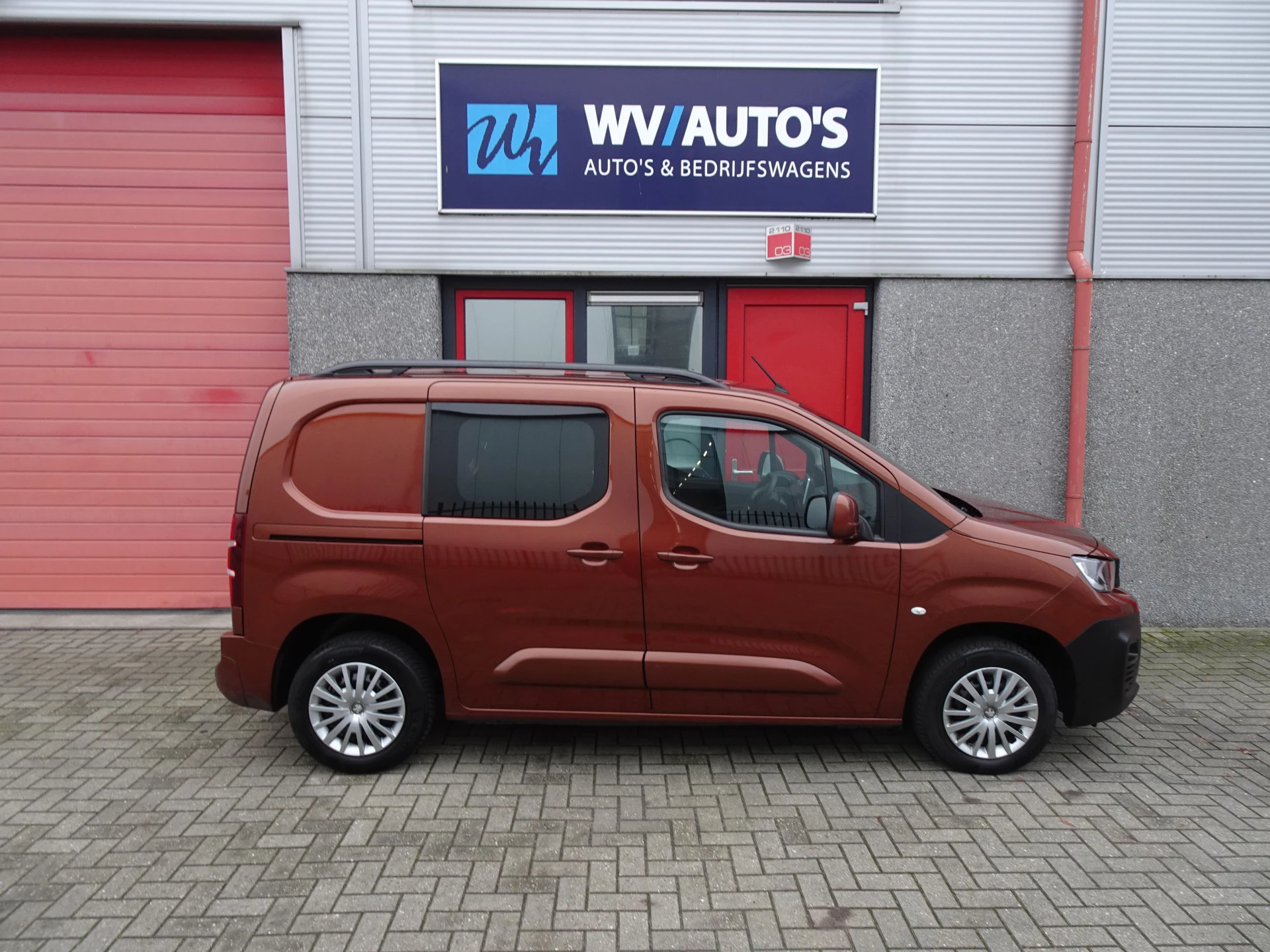 Hoofdafbeelding Peugeot Partner