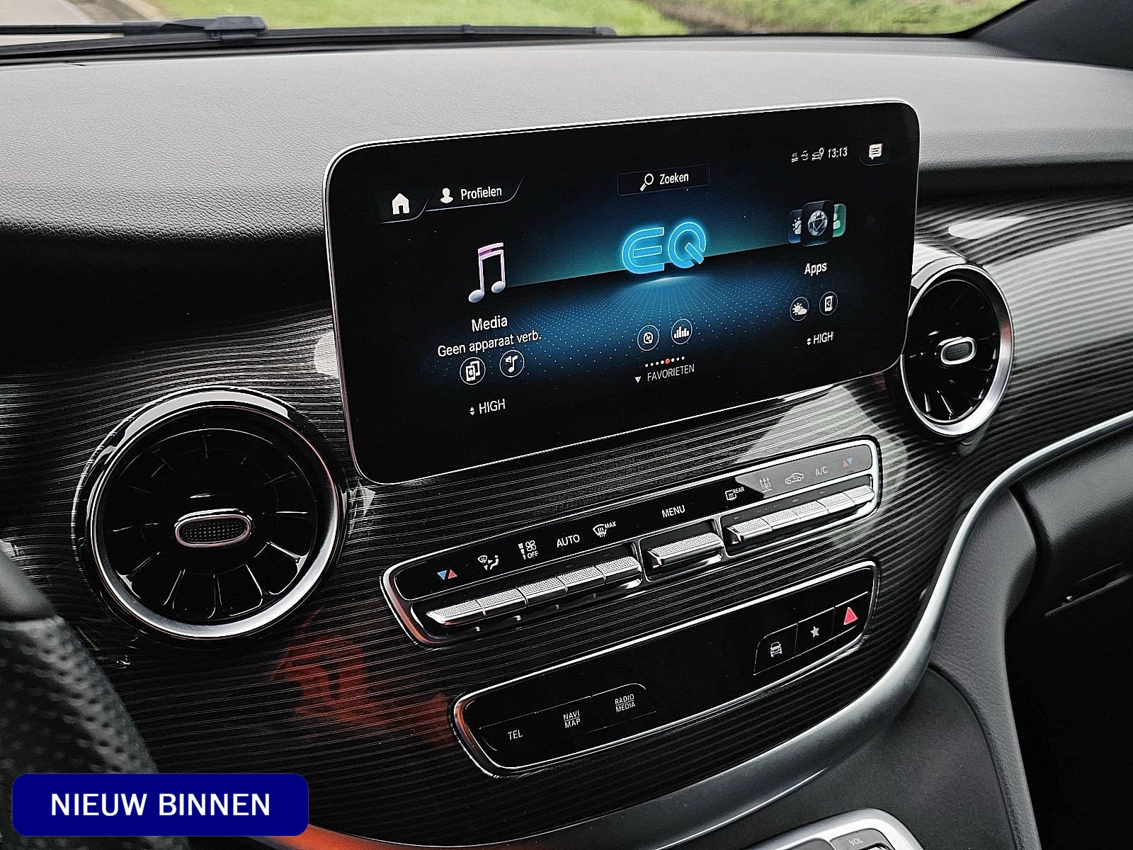 Hoofdafbeelding Mercedes-Benz EQV