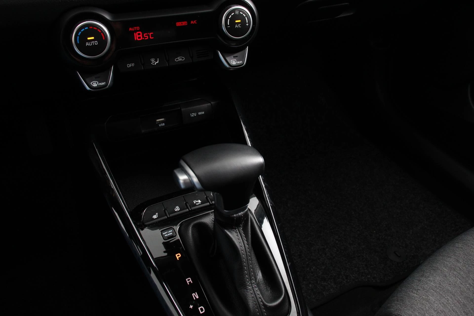 Hoofdafbeelding Kia Stonic