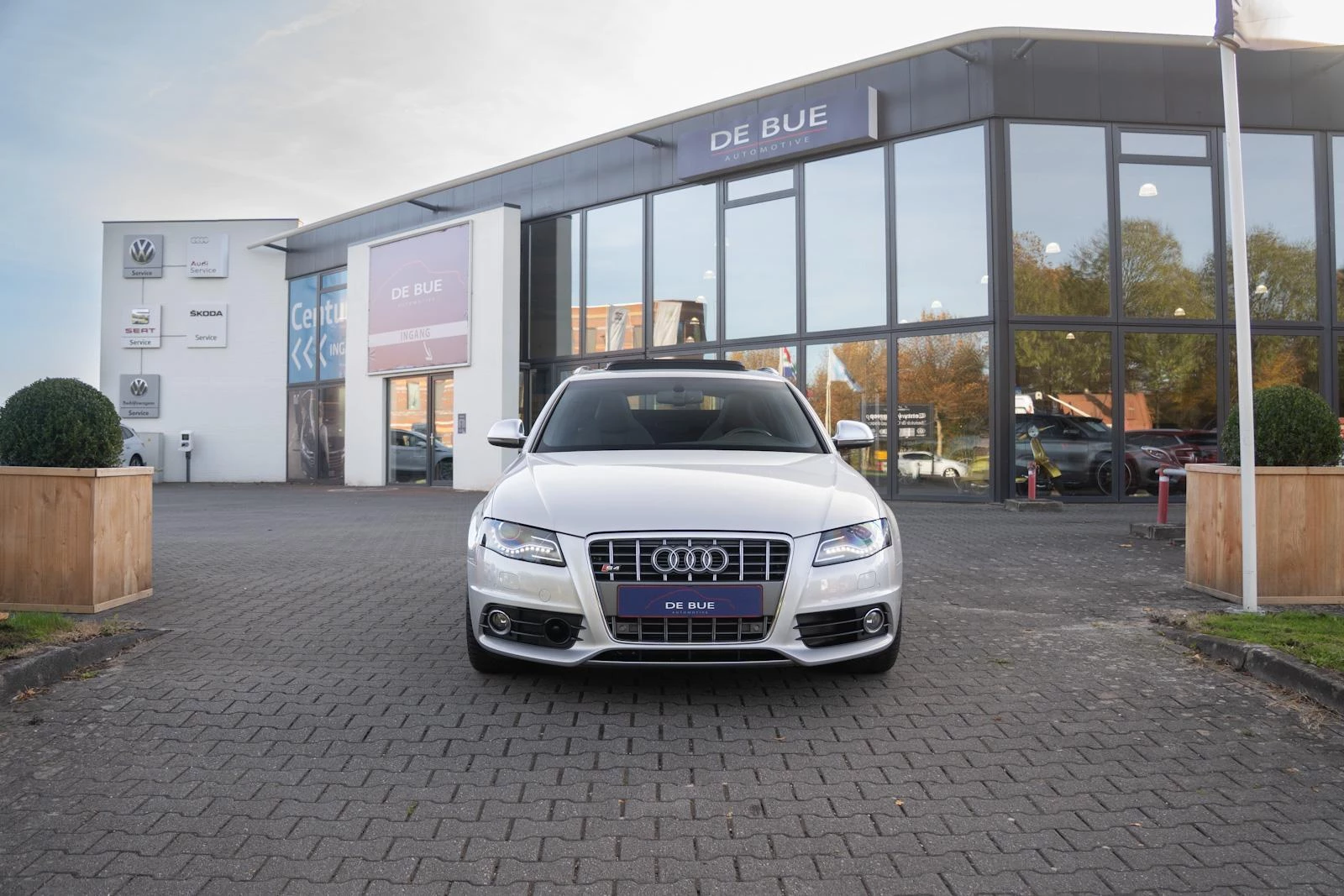 Hoofdafbeelding Audi S4