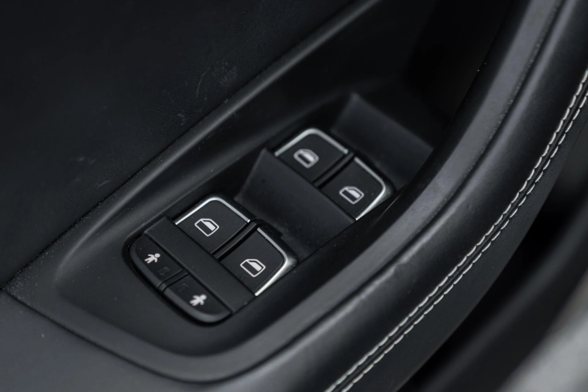 Hoofdafbeelding Audi S6